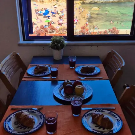 Casa Gemeos Feriehus *