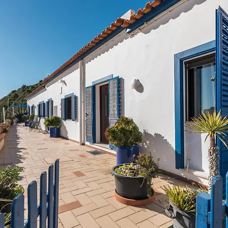 Casa Gemeos Feriehus